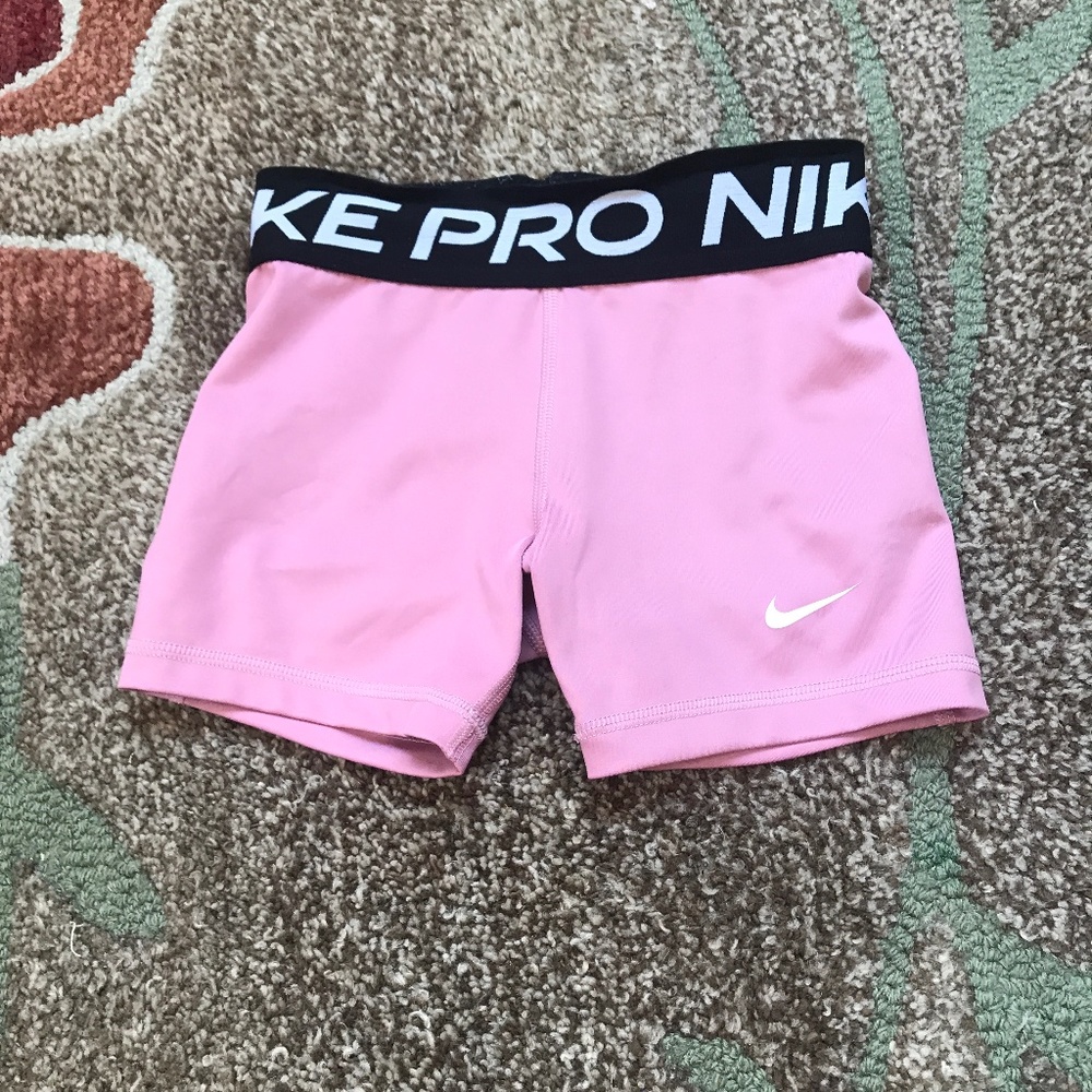 3” pink Nike pro shorts